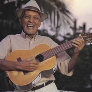 Bild für 'Compay Segundo y Cuarteto Patria'