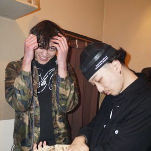 MADEINBEN10 的头像