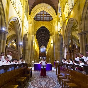 Изображение для 'Choir of St Mary's Cathedral, Edinburgh'