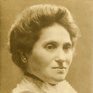 Regina Prager 的头像