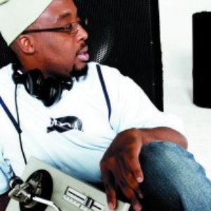 “Dj Monde”的封面