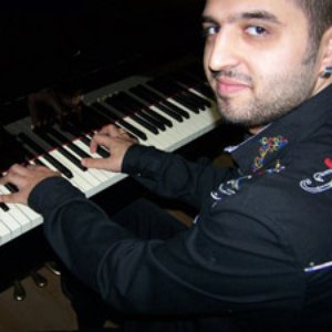Ceyhun Çelikten 的头像