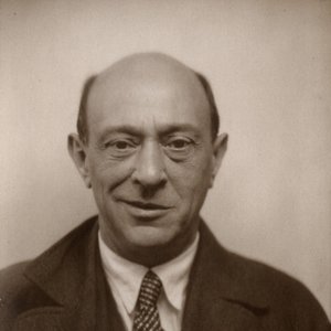 Arnold Schönberg 的头像