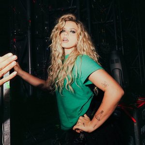 Reneé Rapp 的头像