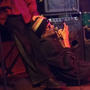 Nomadic Guillotine 的头像
