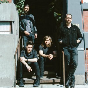 Bastille, Rag'n'Bone Man, Skunk Anansie のアバター