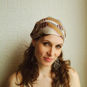 Elizabeth Shepherd Trio için avatar
