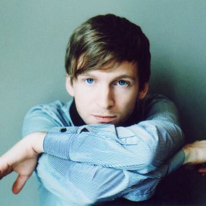 Ólafur Arnalds (feat. Arnór Dan) 的头像