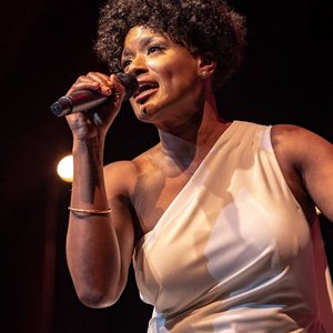 Latrese Bush 的头像