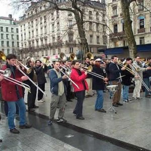 Bild för 'Fanfare Piston'