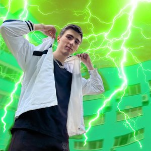 В ОЧАХ У МЕНЕ 700 FPS