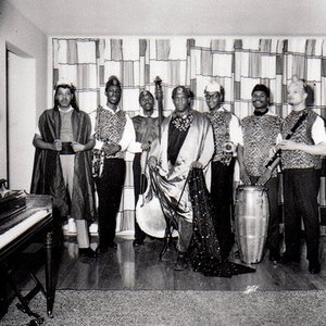 Sun Ra and his Astro-Solar-Infinity Arkestra 的头像