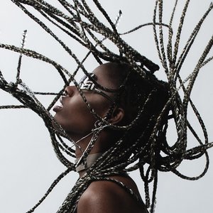 KOMBOLEWA - Single