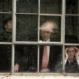 Fred Frith Trio 的头像