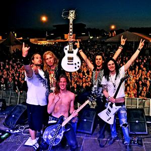 Crazy Lixx photo provided by Last.fm