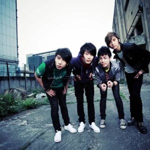 Band IO 的头像