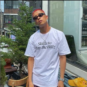 “Aoty”的封面