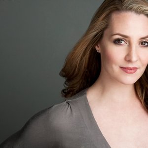 Shannon Lewis 的头像