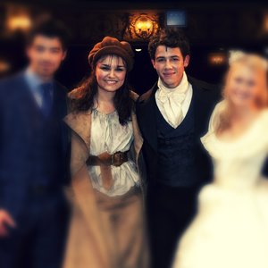 Nick Jonas & Samantha Barks için avatar