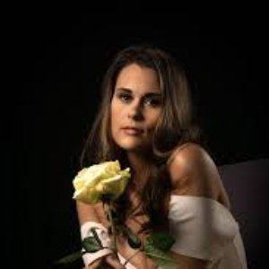 Laura Christie Wall 的头像