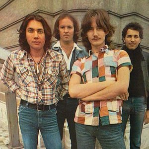 Torok Adam & MIN 的头像