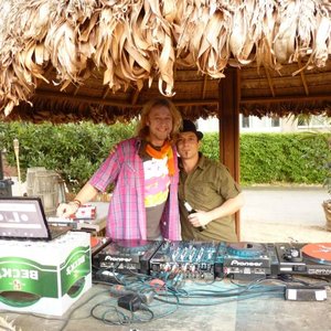 “Dj.Ossi”的封面