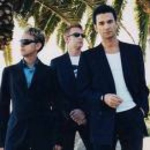 “Depeche Mode remixed Vol 2”的封面