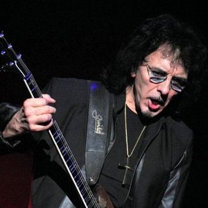 Black Sabbath, Tony Iommi 的头像