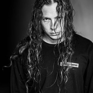 Anouar 的头像