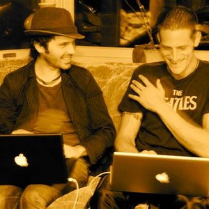 Ben Taylor & David Saw 的头像