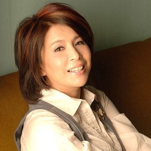 傅薇 的头像