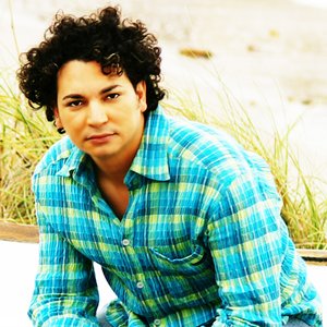 Carlos Daniels 的头像