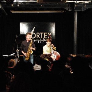 Dialogues Trio & Julian Siegel 的头像