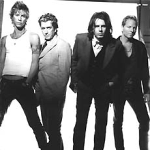 Neurotic Outsiders photo provided by Last.fm