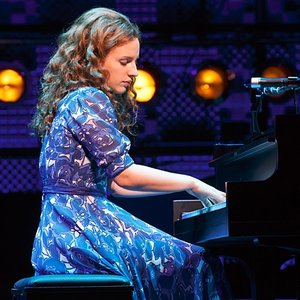 Beautiful: The Carole King Musical 的头像