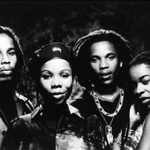 Ziggy Marley & The Melody Makers photo provided by Last.fm