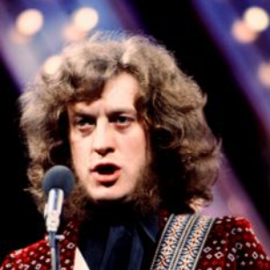 Noddy Holder photo provided by Last.fm