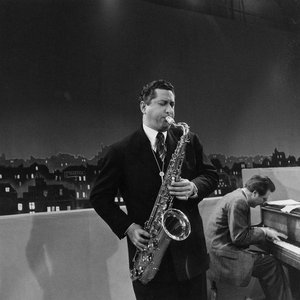 Alix Combelle And His Swing Band 的头像