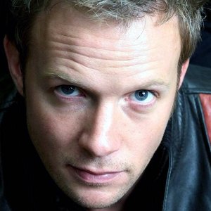 Rupert Penry Jones のアバター