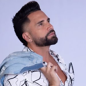 Latino 的头像