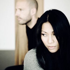 Schiller mit Anggun のアバター