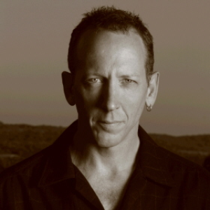 Darden Smith photo provided by Last.fm