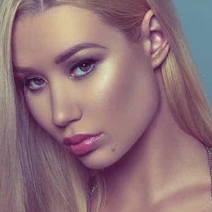 Avatar de Iggy Azalea feat. Wiz Khalifa