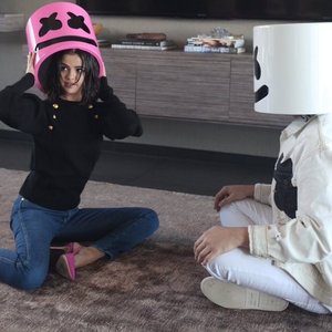 Selena Gomez & Marshmello 的头像