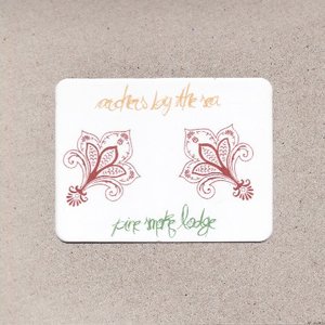 Archers by the Sea / Pine Smoke Lodge