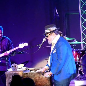 Dr. John & The Lower 911 的头像