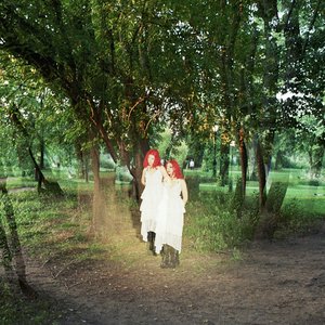 Devour me - Single