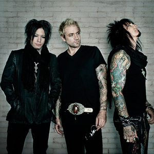 Sixx:A.M. photo provided by Last.fm