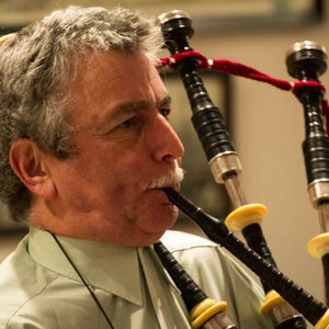 Dr. Angus MacDonald 的头像