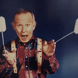 Tom Smothers のアバター